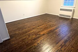 2365 Babylon St, Wantagh, NY 11793 - Photo 11
