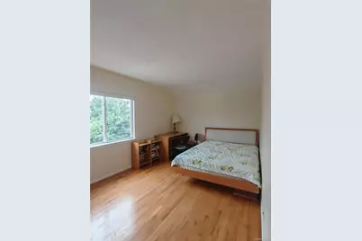 558 Eltingville Boulevard, New York, NY 10312 - Photo 13