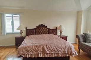 558 Eltingville Blvd, New York, NY 10312 - Photo 9