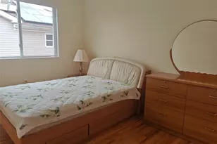558 Eltingville Blvd, New York, NY 10312 - Photo 15