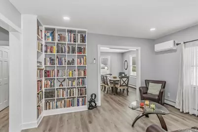 22 Homan Boulevard, Hempstead, NY 11550 - Photo 13