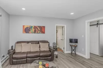 22 Homan Boulevard, Hempstead, NY 11550 - Photo 11
