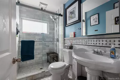 101 Blacksmith Road E, Levittown, NY 11756 - Photo 9
