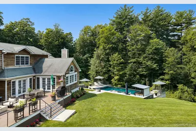 8 Seymour Place W, Armonk, NY 10504 - Photo 9