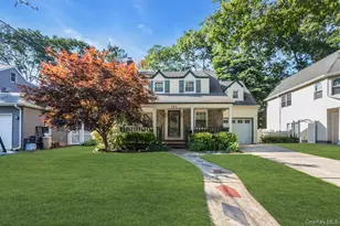 181 Woodbine Ave, Merrick, NY 11566 - Photo 23