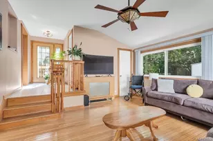 181 Woodbine Ave, Merrick, NY 11566 - Photo 17