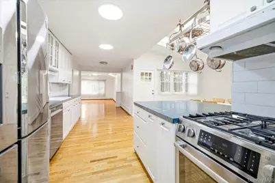303 Oceanside Parkway, Oceanside, NY 11572 - Photo 35