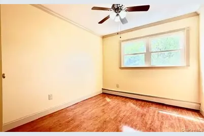 37 Hampton Avenue, Mastic, NY 11950 - Photo 23