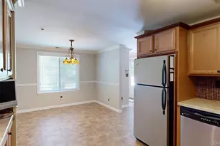 604 Blue Ridge Dr, Medford, NY 11763 - Photo 11