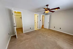 604 Blue Ridge Dr, Medford, NY 11763 - Photo 19