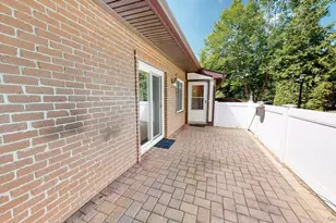 604 Blue Ridge Dr, Medford, NY 11763 - Photo 25