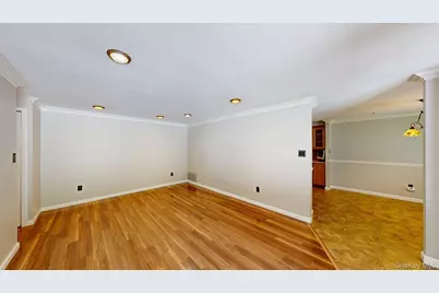 604 Blue Ridge Drive, Medford, NY 11763 - Photo 7
