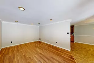 604 Blue Ridge Dr, Medford, NY 11763 - Photo 7