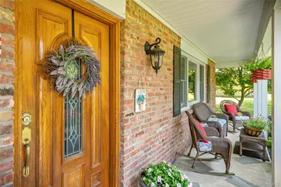 53 Quaker Path, Stony Brook, NY 11790 - Photo 5