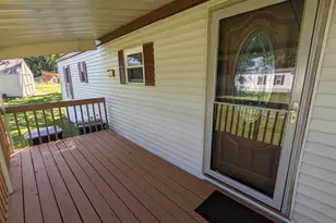 132 N Montgomery St, Walden, NY 12586 - Photo 3