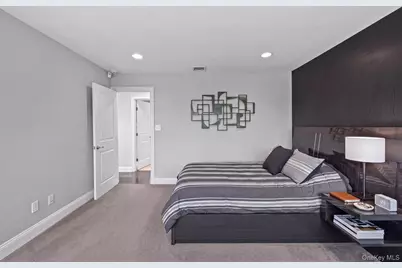 3343 Seawane Drive, Merrick, NY 11566 - Photo 29