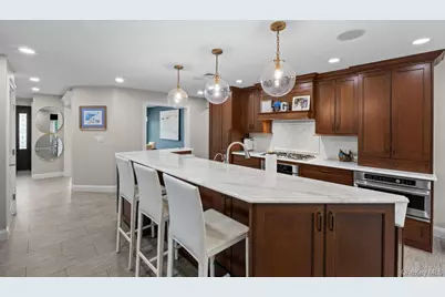 3343 Seawane Drive, Merrick, NY 11566 - Photo 13