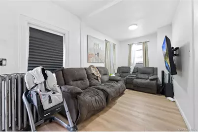 31-29 100th Street, Corona, NY 11368 - Photo 15