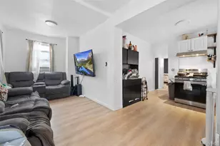 31-29 100th St, Corona, NY 11368 - Photo 13