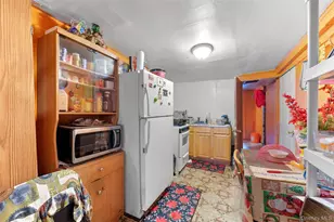 31-29 100th St, Corona, NY 11368 - Photo 19