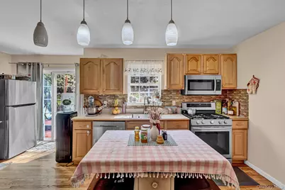 6 13th Street, Selden, NY 11784 - Photo 11