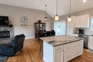 82 River Glen Rd, Wallkill, NY 12589 - Photo 3