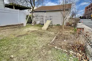 127-19 9th Ave, Flushing, NY 11356 - Photo 15