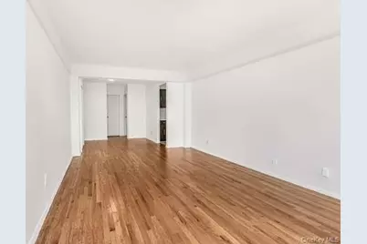 2736 Independence Avenue #3C, Bronx, NY 10463 - Photo 7