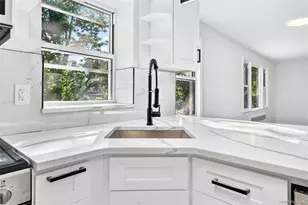 2 Soundview Ave, White Plains, NY 10606 - Photo 17