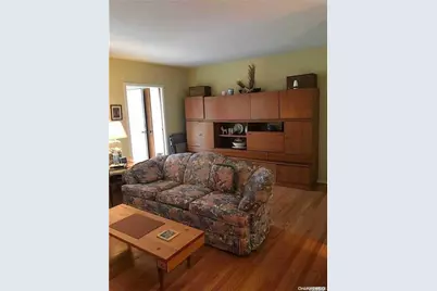90 Mohawk Avenue #upper, Long Beach, NY 11561 - Photo 7
