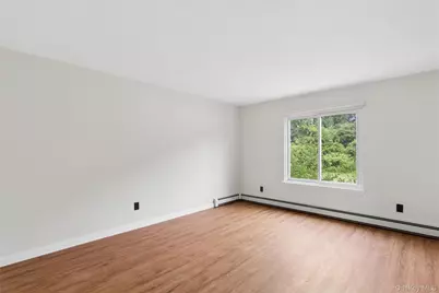 98 Constable Drive, Riverhead, NY 11901 - Photo 15
