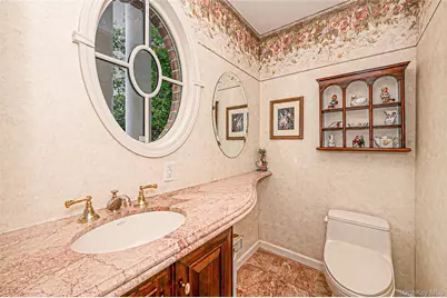 15 Dogwood Hill, Brookville, NY 11545 - Photo 21