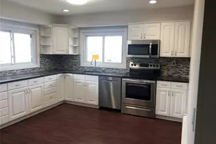 77 Nassau Ln, Island Park, NY 11558 - Photo 3