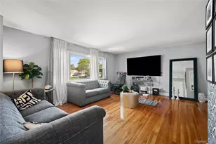 284 Baldwin Rd, Hempstead, NY 11550 - Photo 9