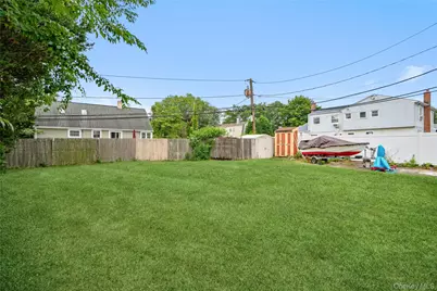 86 Cirrus Road, Holbrook, NY 11741 - Photo 5