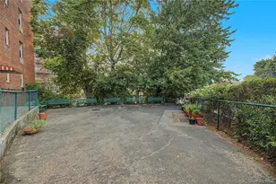 682 Tuckahoe Rd, Yonkers, NY 10710 - Photo 5