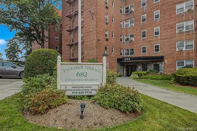 682 Tuckahoe Road #5K, Yonkers, NY 10710 - Photo 1