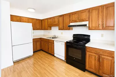 2555 Youngs Avenue #3C, Southold, NY 11971 - Photo 3