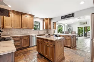 178 New Hampshire Ave, Massapequa, NY 11758 - Photo 11