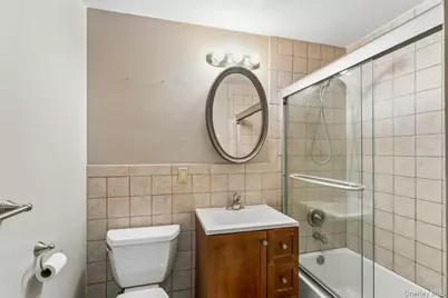 17 Parr Drive, Ronkonkoma, NY 11779 - Photo 15