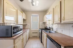 50 Kenilworth Pl, Brooklyn, NY 11210 - Photo 9