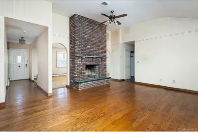 131 Oceanview Road, East Rockaway, NY 11518 - Photo 9
