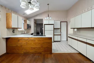 131 Oceanview Road, East Rockaway, NY 11518 - Photo 11