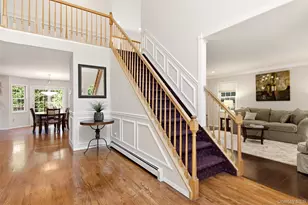 151 Gnarled Hollow Rd, East Setauket, NY 11733 - Photo 7