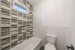 8 Memorial Park, Spring Valley, NY 10977 - Photo 21