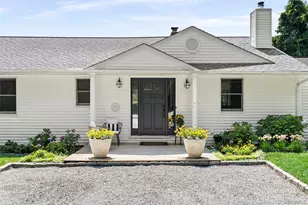 31 B Club Ln, Remsenburg, NY 11960 - Photo 3