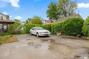 102-57 189th St, Hollis, NY 11423 - Photo 23