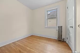 102-57 189th St, Hollis, NY 11423 - Photo 13