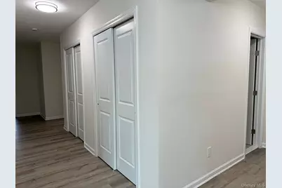 125 W Main Street, Kings Park, NY 11754 - Photo 9