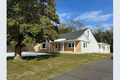 125 W Main Street, Kings Park, NY 11754 - Photo 1